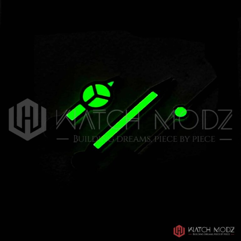 NH35 Hands: Black Vintage Mercedes lumeshot