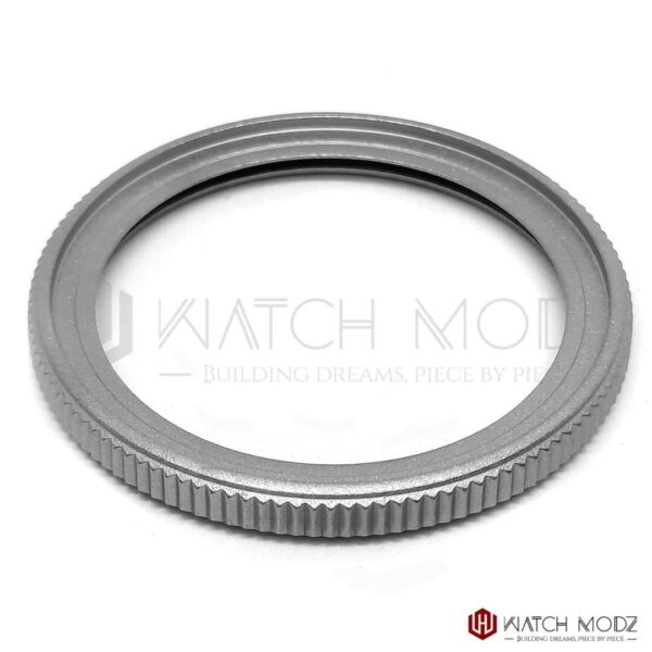 SKX013 Matte Silver Coin Bezel - Seiko mods